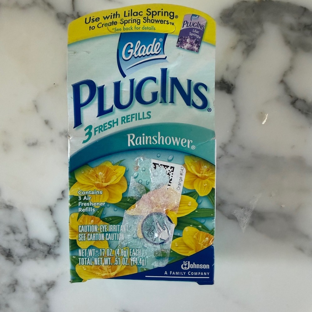 Glade PlugIns Scented Oil Refills Rainshower 3 Count Fresh Air Freshener Pack